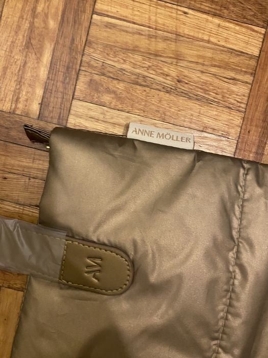 Mala dourada Anne Möller