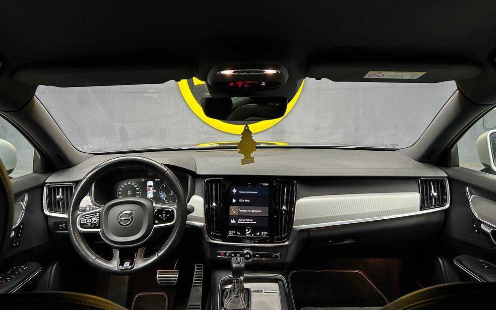 Volvo S90 2017 року