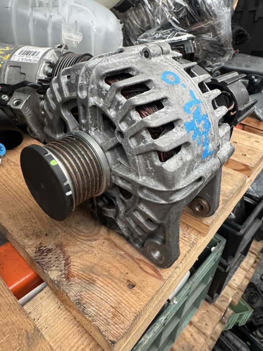 Alternator Renault Trafic III IV 2.0 Dci Nissan Primastar części