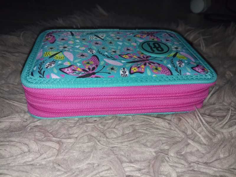 Nowy piórnik CoolPack dwukomorowy