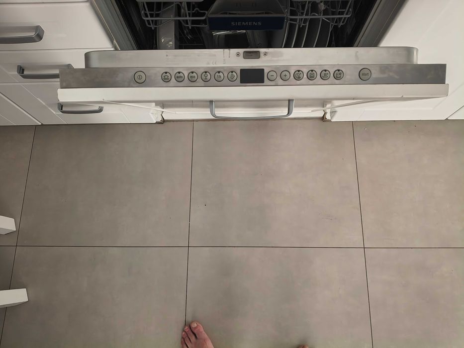 Wyposażenie kuchni i salonu