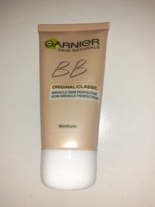 Cremes de rosto GARNIER- vario*s