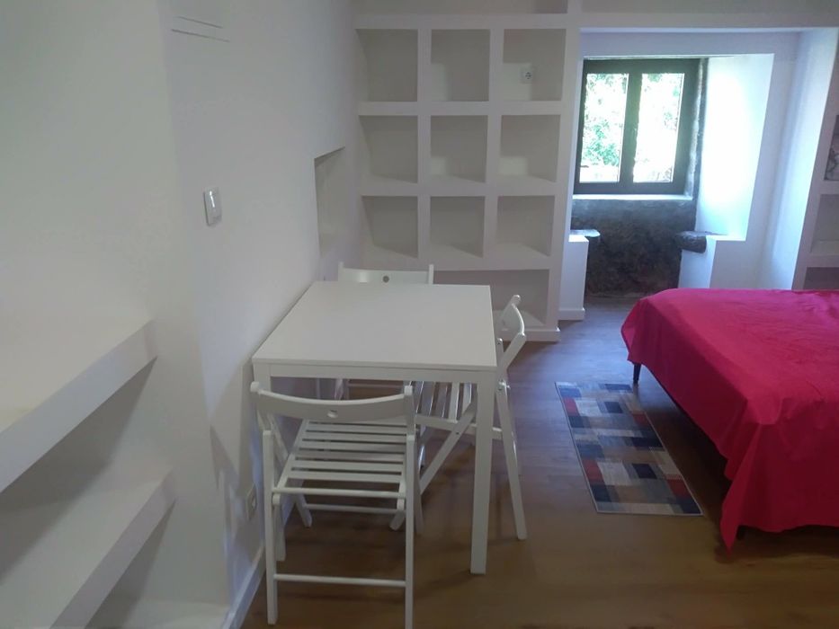 T0 Mobilado para Arrendamento – Sobrado (Valongo)