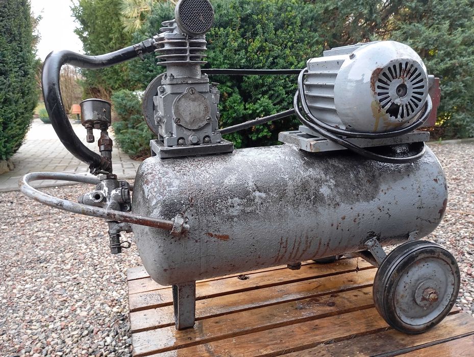 Sprężarka PRL.na części