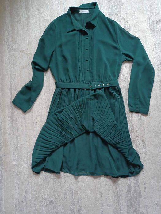Jak nowa, zielona sukienka wizytowa, Reserved XL,XXL, 42, 44