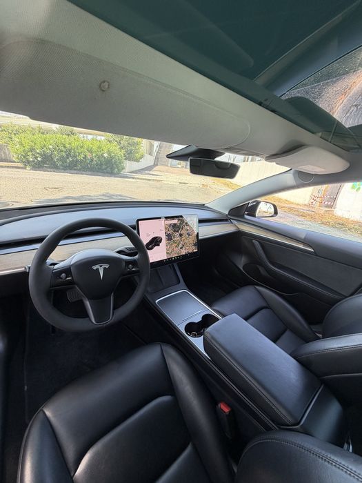 Tesla Model 3 — fotografia 5