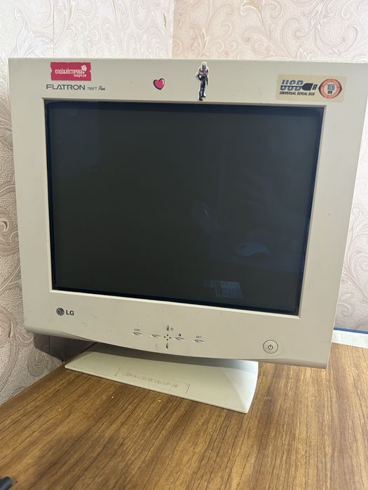 Монітор 100 грн самовивіз