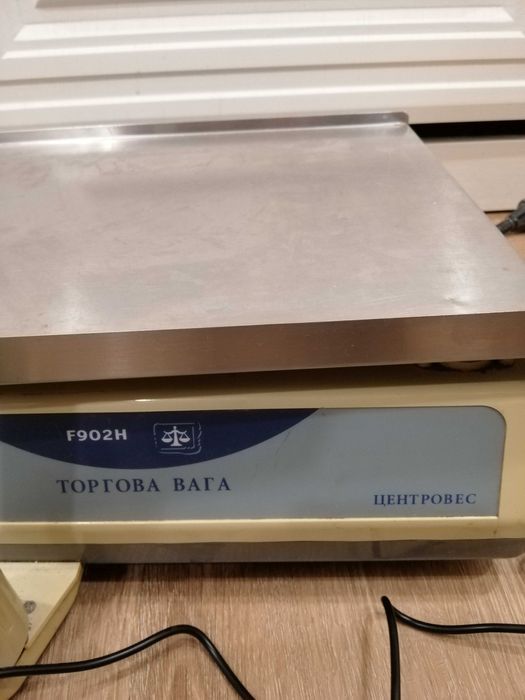 Весы электронные торговые Украина Центровес