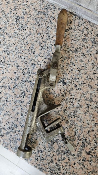 Saca-rolhas industrial, ou restauração