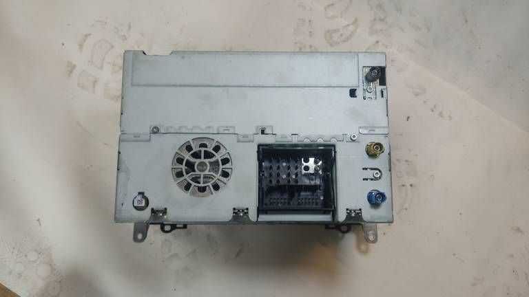 Radio CD MERCEDES W245 Oryginalne A2038270062