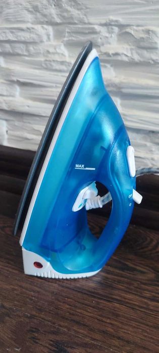 Праска дорожня Perfectel 700w