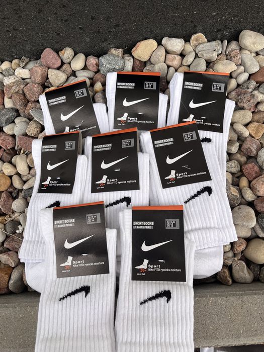 Skarpetki Nike 36-39, 8 par