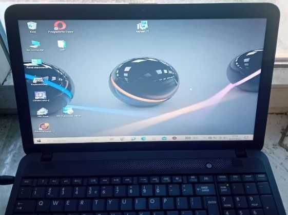 (90) laptop Toshiba Satellite Pro C850-10N - Intel Core i3