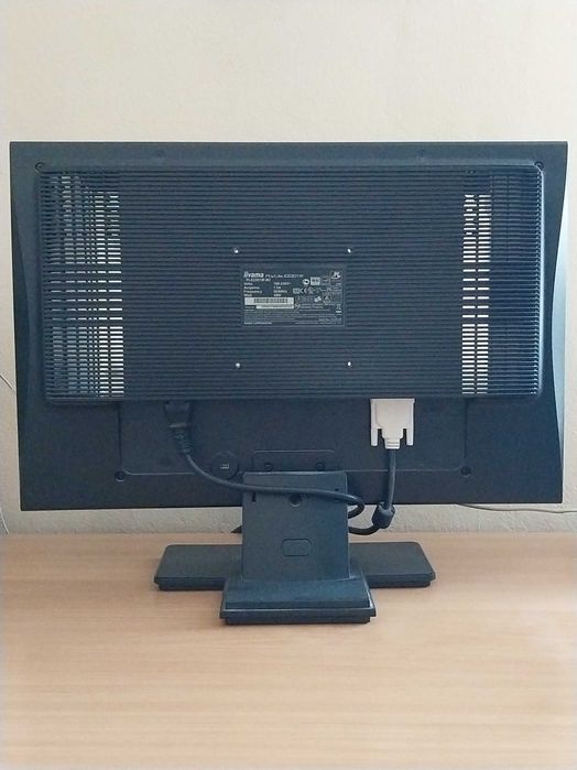 Monitor 22" iiyama ProLite E2201W-B2
