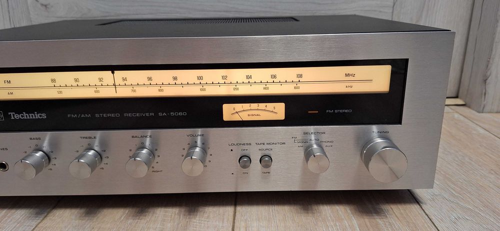 Amplituner Technics SA-5060 ! Srebrny ! w Pełni SPRAWNY ! Piękny! OKAZ