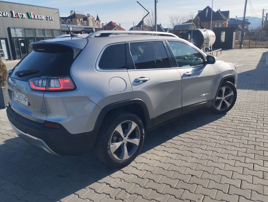 Автомобіль Jeep Cherokee kl LIMITED рестайл
