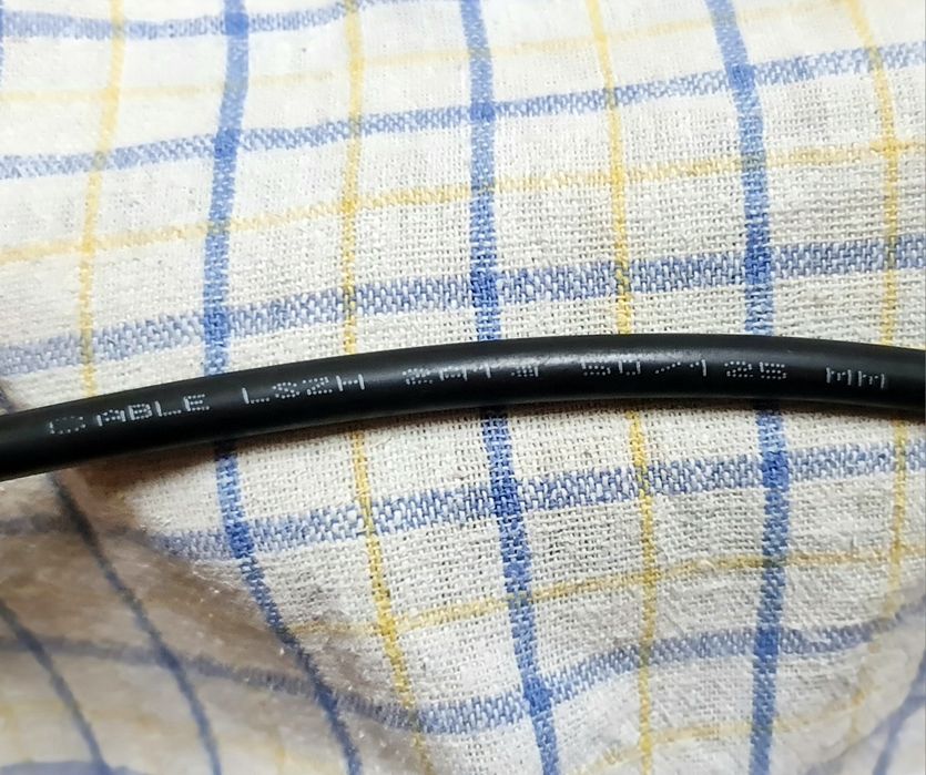 Światłowód światłowodowy kabel