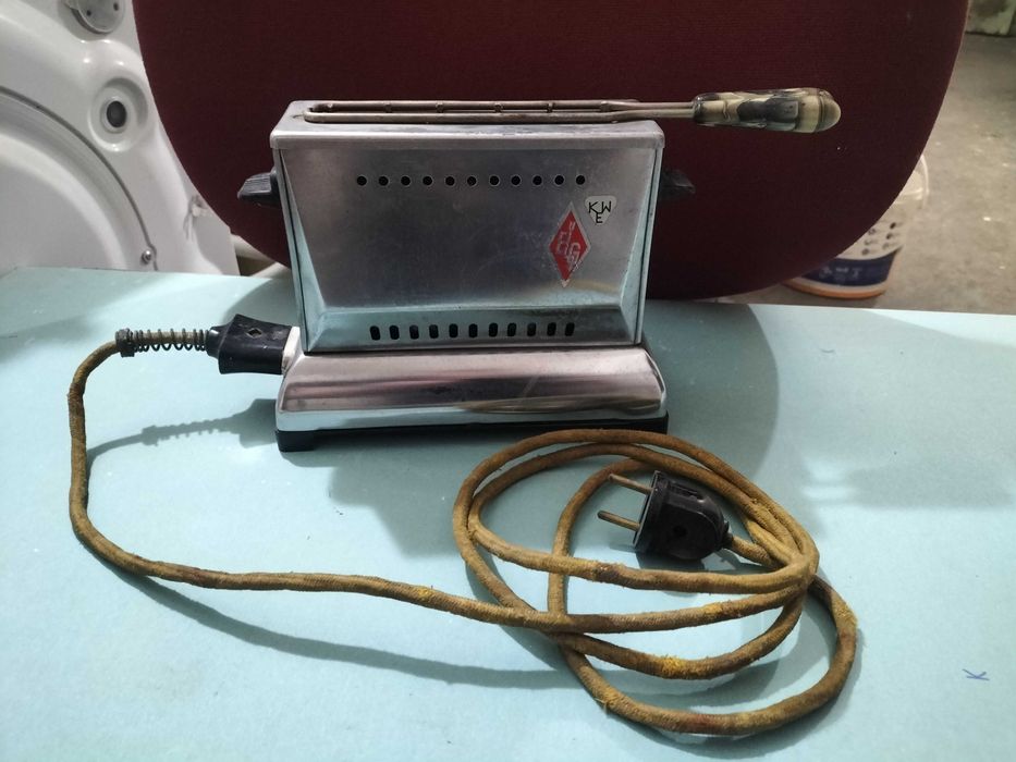 Stary toster opiekacz PRL zabytek vintage ELG OP-1