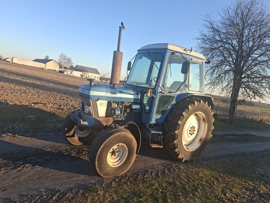 Sprzedam forda 6610