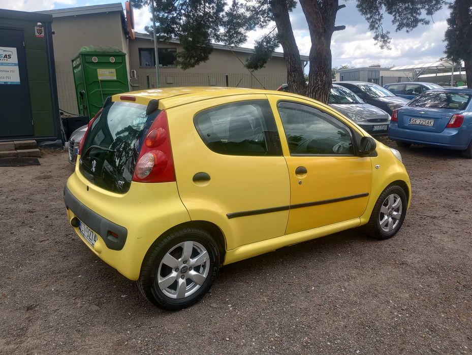 Peugeot 107 1.0B 68KM 2006r * dwa komplety kół * TORUŃ