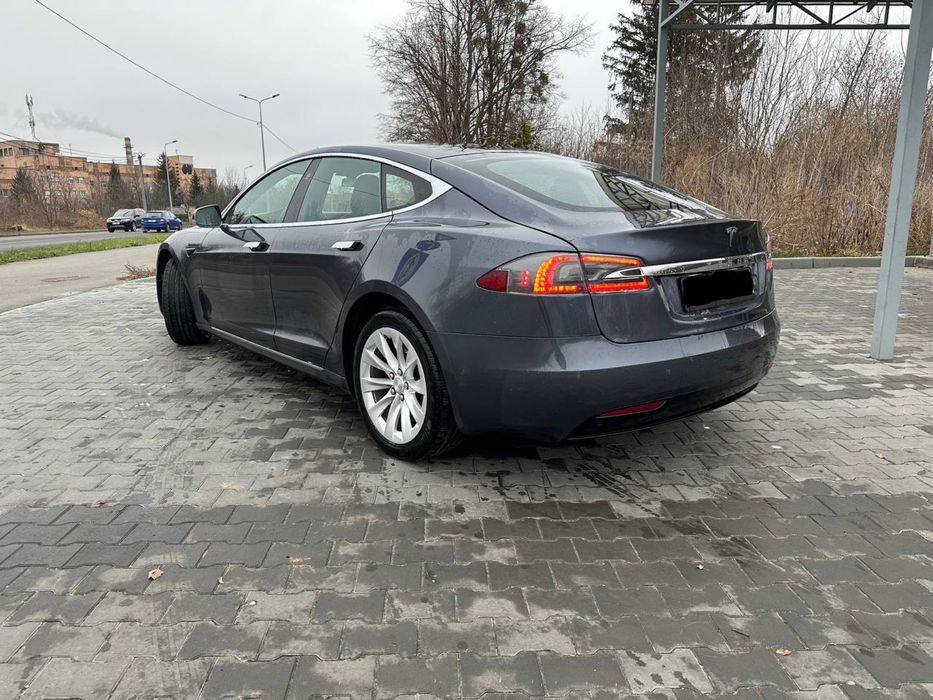 Tesla model S 75D 2018