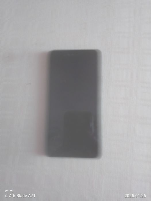 Продам смартфон BQ Aquaris U Plus