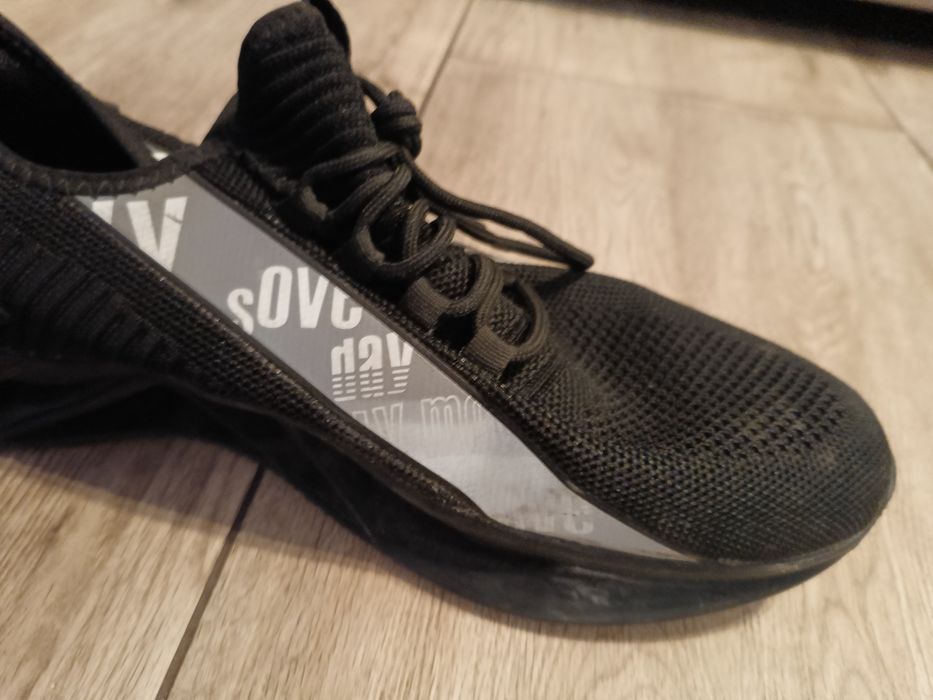 Buty sportowe 44