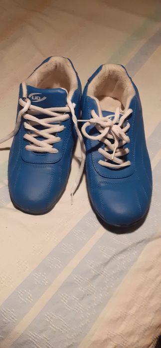 Buty sportowe r.38