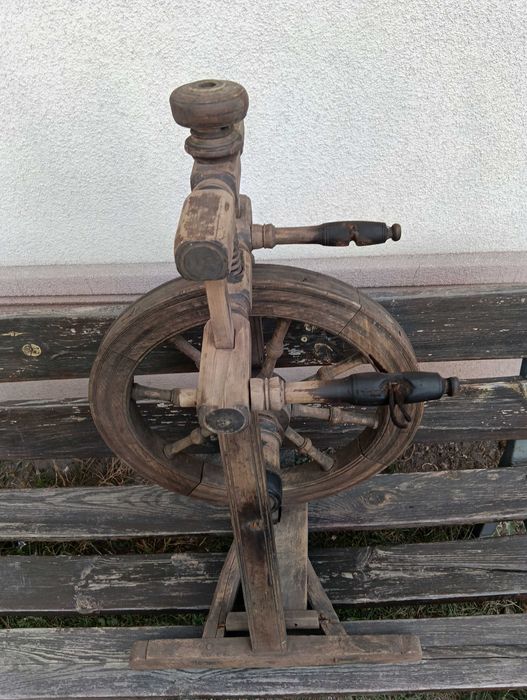 Kołowrotek tkacki, wrzeciono włókiennicze