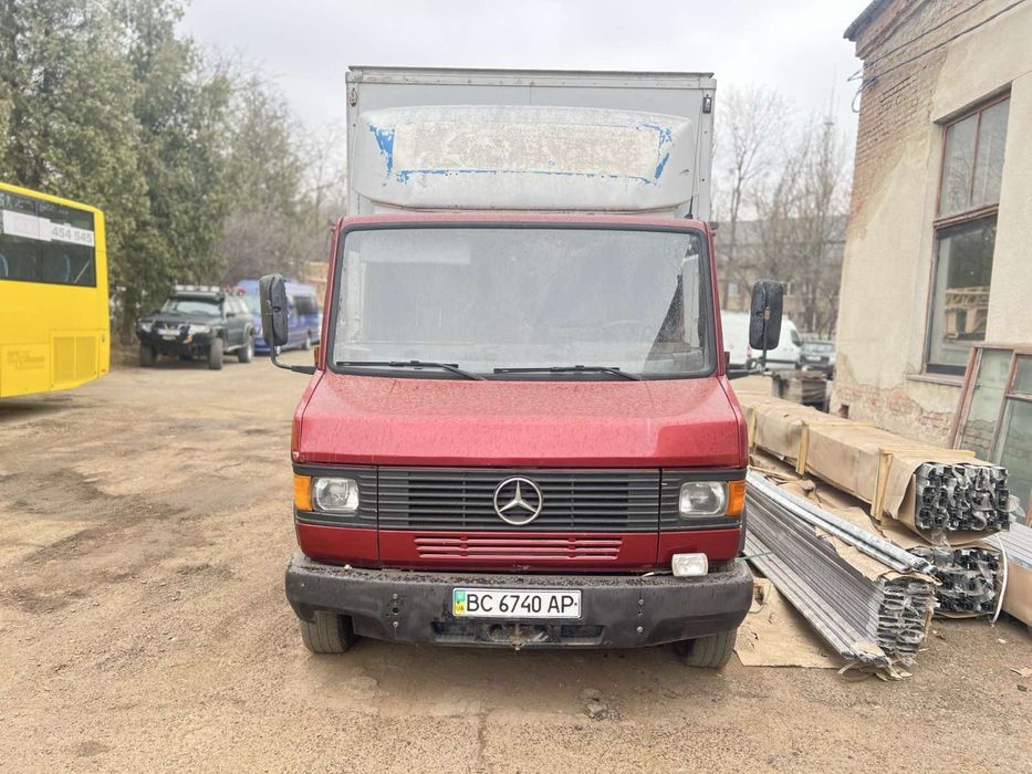 Продам  MERCEDES-Рекс