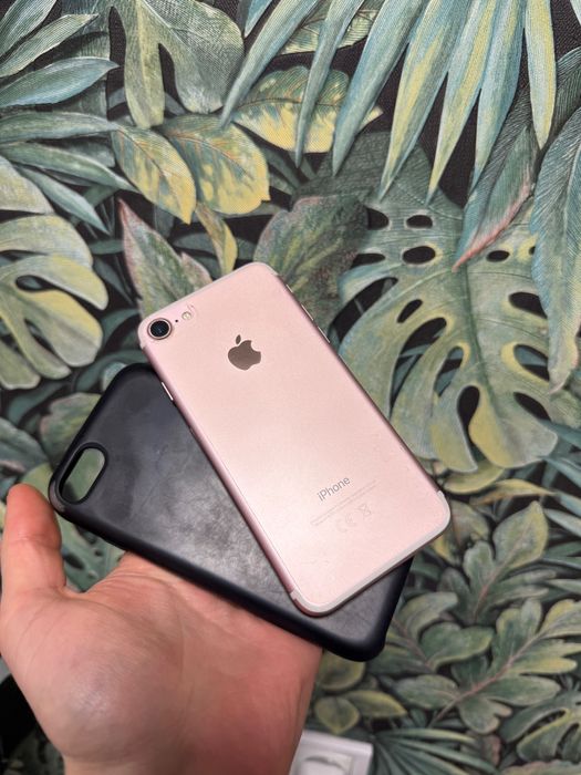 iPhone 7 128GB Neverlock Айфон 7 128gb тріщина і акум під заміну