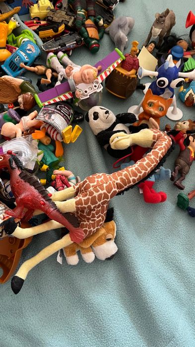 Lote figuras diversas