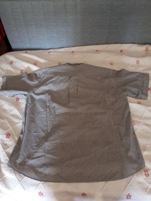 Camisa manga curta homem vintage
