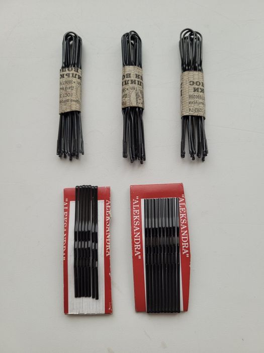 Шпильки та невидимки для волосся