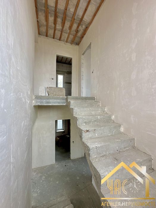 Будинок у центрі Крюківщини | 128 м² | готовий під ремонт