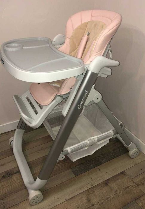 Стільчик для годування CARRELLO Concord