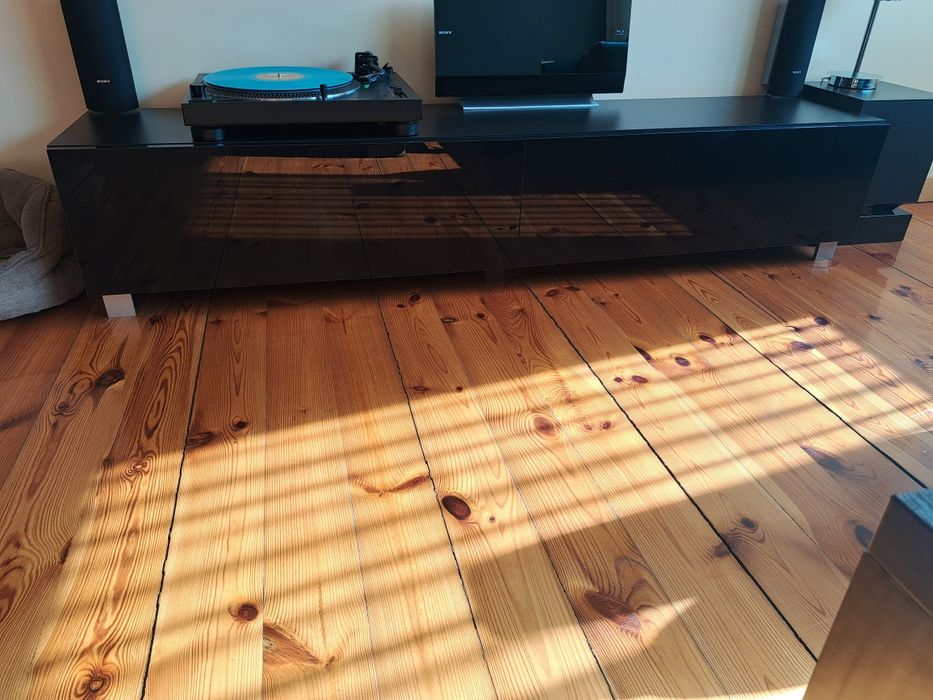 Sprzedam szafkę rtv