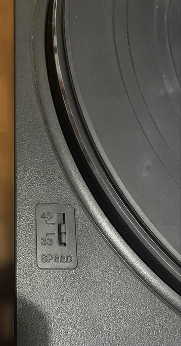 Gira-discos Panasonic SL-HM50B