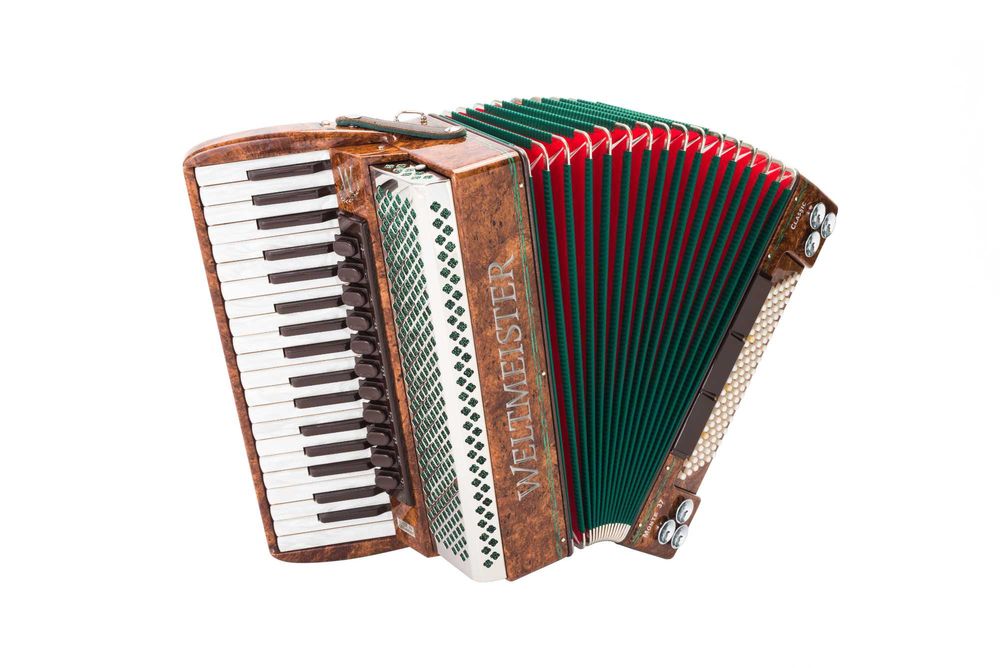 Acordeão Weltmeister Monte 37 à 4ª Voz  - Acordeon