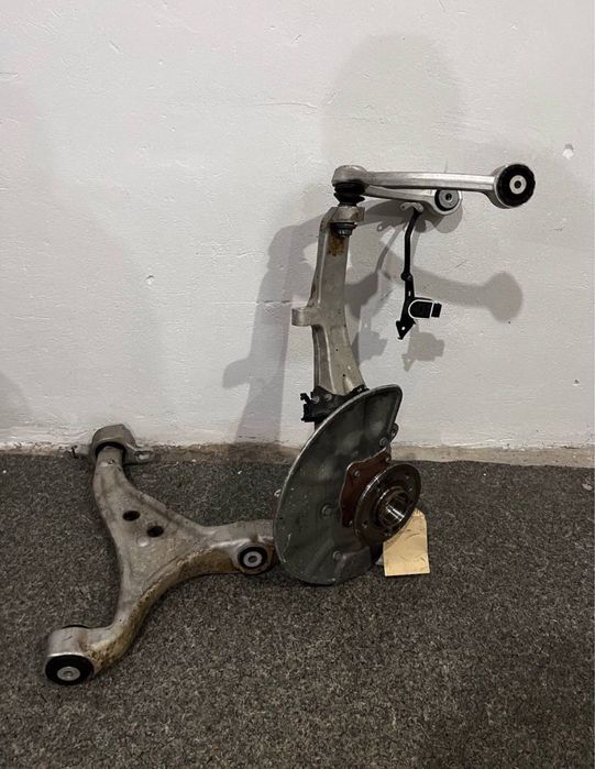 MercedesW212/W213, W166/X166, W167/X167 W221/W222 поворотный кулак