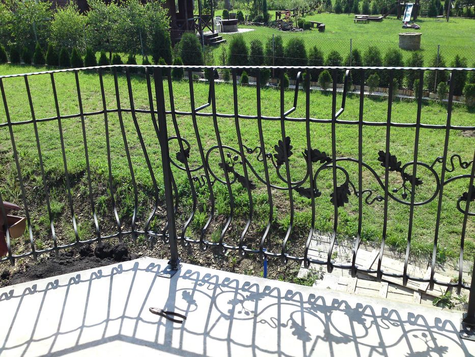 balustrady produkcja montaż , spawanie