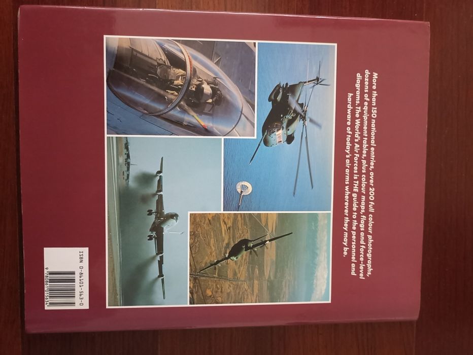 Livro sobre as forças aéreas mundiais