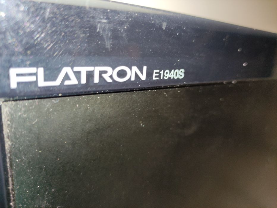 Monitor LG Flatron E1940S.