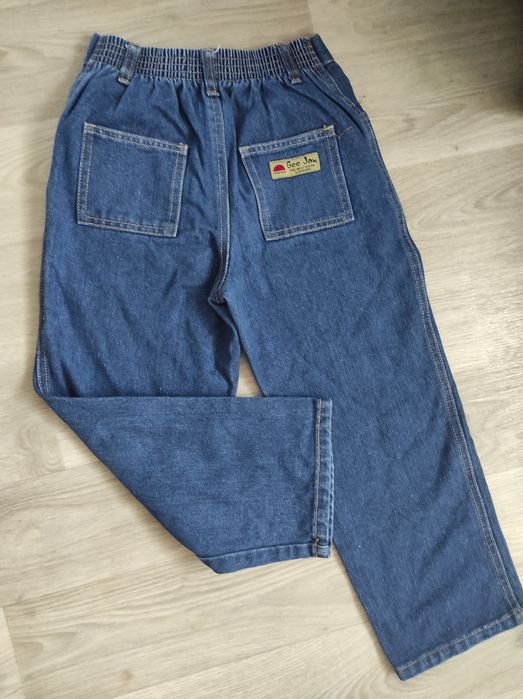 Джинсы для девочки MOM