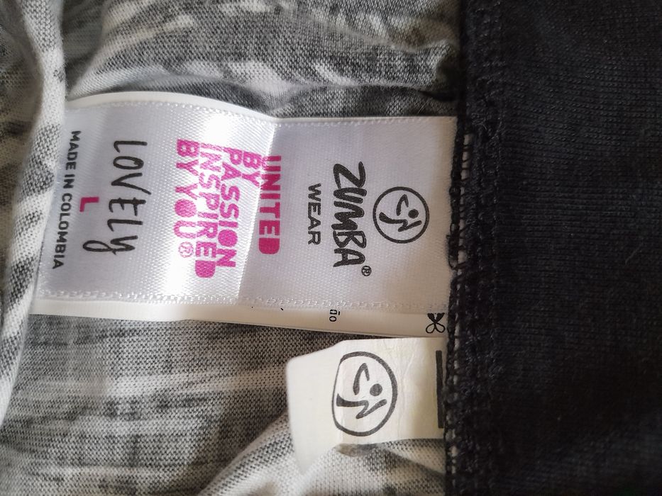 Calça de desporto Zumba, praticamente nova.