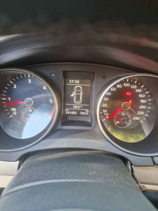 VW Golf VI 2TDI R-Line