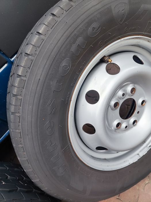 215/70/15с дискі штни резина колеса Firestone  5*118 Boxer дукато ET68