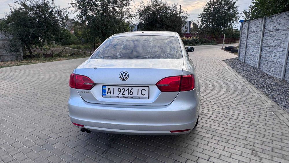 Volkswagen Jetta 2014
