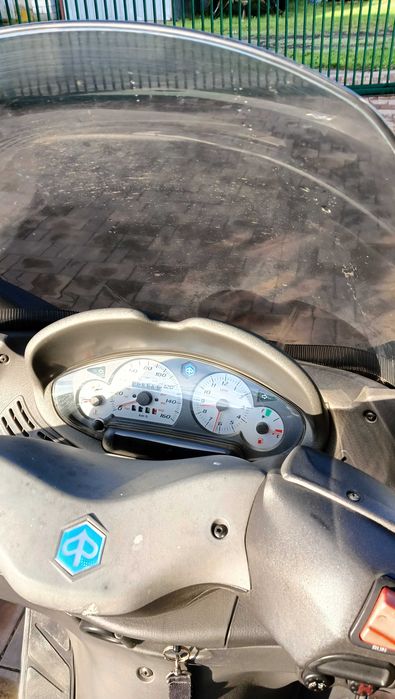 Piaggio x8 125cm