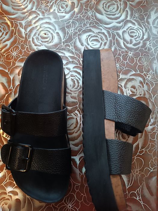 Продам шлепки в идеале